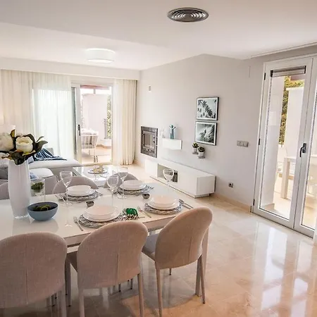 Holideys Fanabe Apartment
